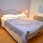 Apartment Milena & Vinko Apartments Vodice