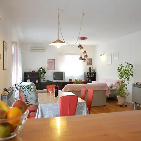 Milena & Vinko Apartments Vodice