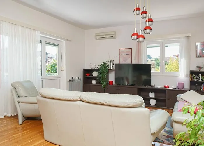 Milena & Vinko Apartments Vodice Apartment *