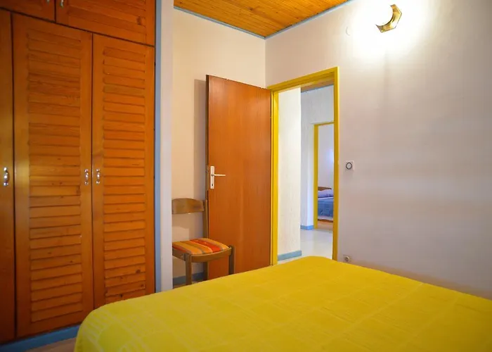 Milena & Vinko فوديس