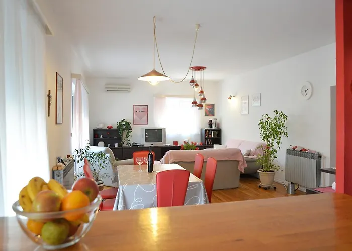 Milena & Vinko Apartments Vodice